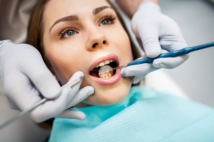 Choosing the Best Dental Crown Material for Your Brisbane Smile